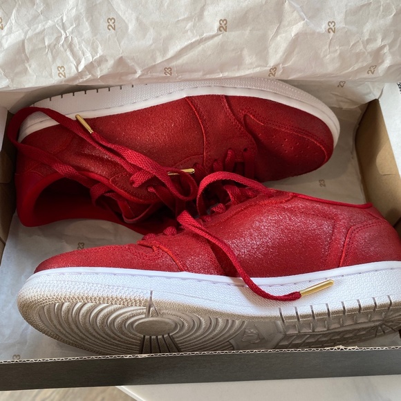 Air Jordan 1 Retro Low NS Metallic Red - Picture 4 of 4